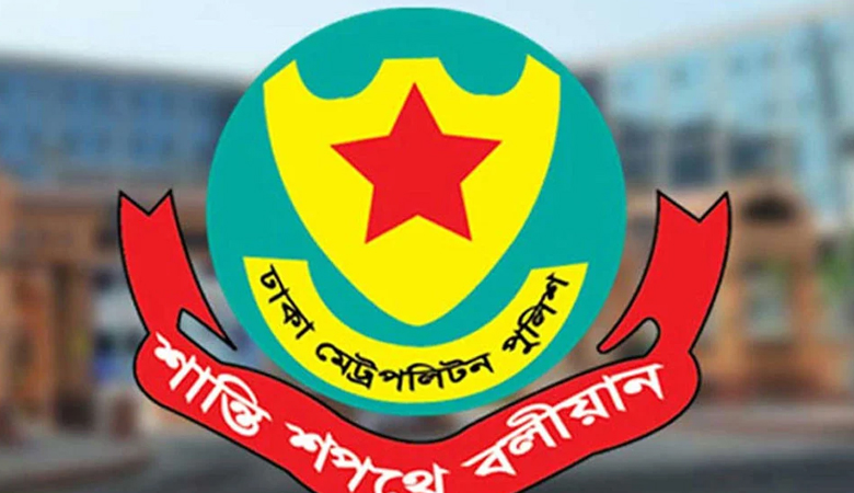 রাজধানীর প্রতিটি প্রবেশমুখে তল্লাশি ও নিরাপত্তা বাড়াচ্ছে পুলিশ