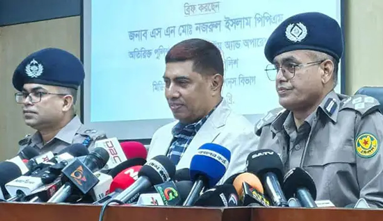 হাদির হত্যাকারীদের দুই সহযোগী ভারতে গ্রেফতার