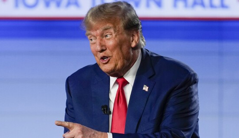 ভেনেজুয়েলা কথা না শুনলে ফের হামলা: ট্রাম্প