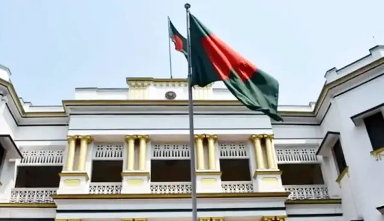 নিরাপত্তার কারণে ভারতীয়দের জন্য ভিসা সীমিত করলো বাংলাদেশ