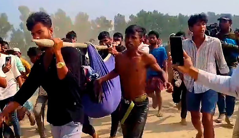 টেকনাফে সীমান্তে মাইন বিস্ফোরণে উড়ে গেল যুবকের পা