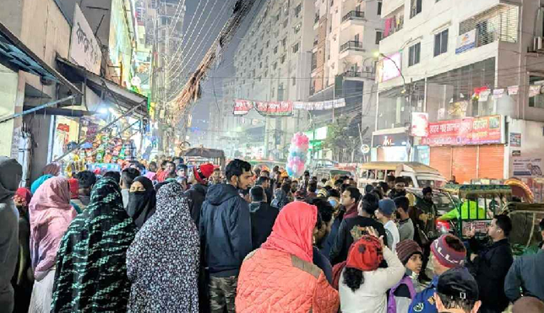 রাজধানীর জুরাইনে গাড়ি চাপায় ভ্যানচালক নিহত