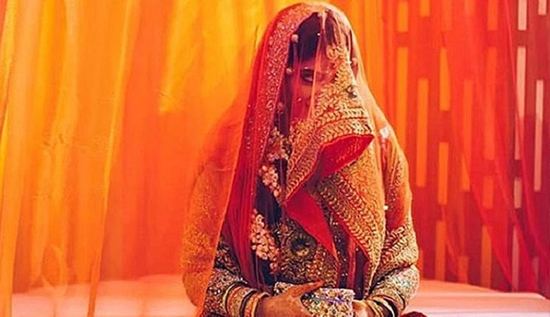 বাসররাতে মুখ ধোয়ার পর কনেকে চিনতে পারছেন না বর