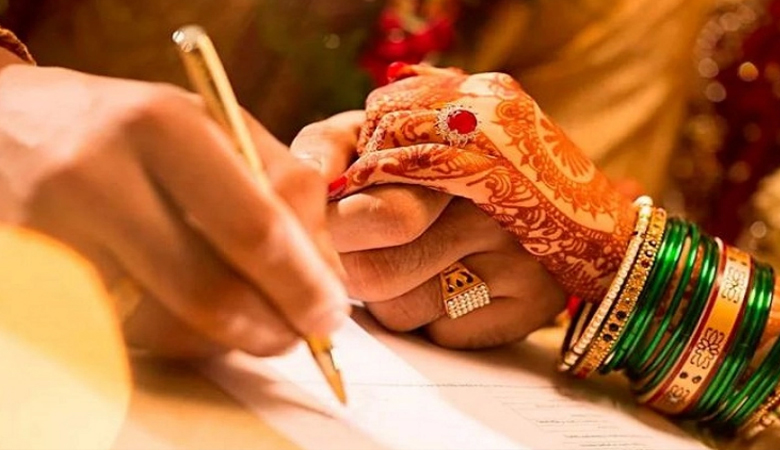 চালু হচ্ছে অনলাইন বিবাহ-তালাক রেজিস্ট্রেশন ব্যবস্থা: আইন উপদেষ্টা