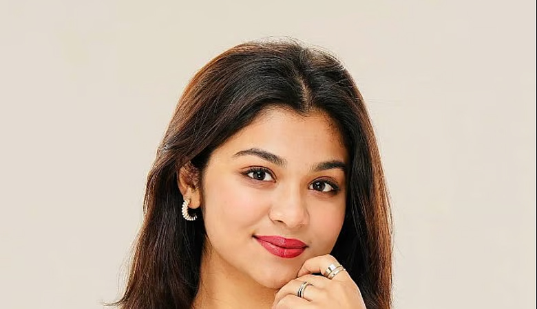 শোবিজ ছেড়ে দ্বীনের পথে শান্তি খোঁজার ঘোষণা দিলেন অভিনেত্রী