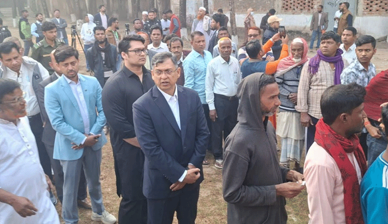 এখন পর্যন্ত ভোটের পরিবেশে সুন্দর ও স্বাভাবিক: সালাহউদ্দিন আহমদ