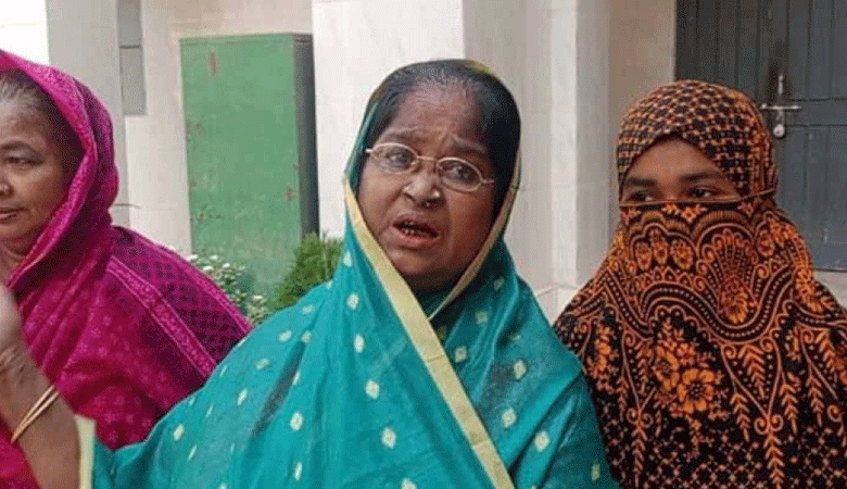 ‘১৭ বছর পর ভোট দিয়ে ঈদের মতো আনন্দ হচ্ছে’