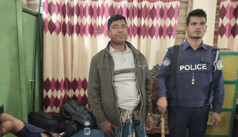 শেরপুরে ব্যালট ছিনতাইয়ের দায়ে একজনকে ৩ বছরের কারাদণ্ড