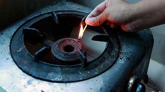 এলএনজি টার্মিনাল বন্ধ, গ্যাস সংকট চরমে