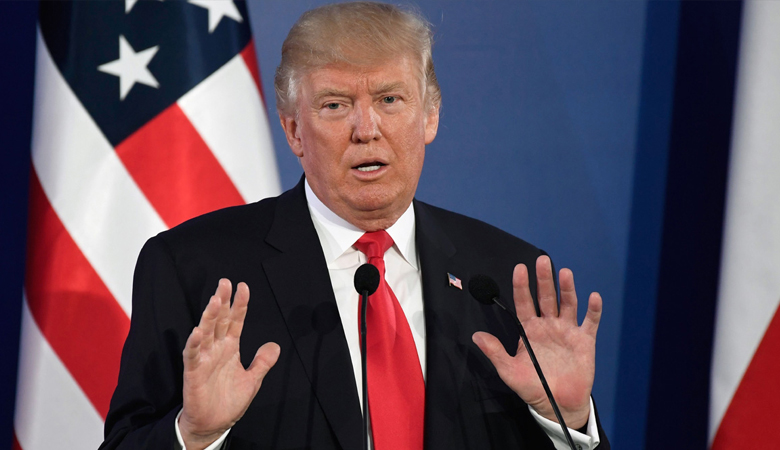 বাংলাদেশসহ সব দেশের ওপর শুল্ক বাড়িয়ে দিলেন ট্রাম্প