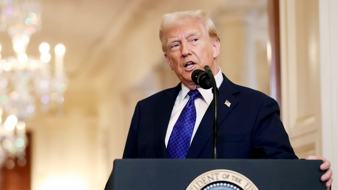 যুক্তরাষ্ট্রকে ভুল পথে নিচ্ছেন ট্রাম্প, জরিপের তথ্য