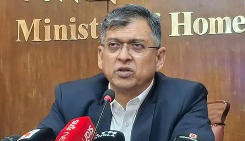 শীর্ষ সন্ত্রাসী-চাঁদাবাজদের বিরুদ্ধে শিগগিরই অ্যাকশন: স্বরাষ্ট্রমন্ত্রী