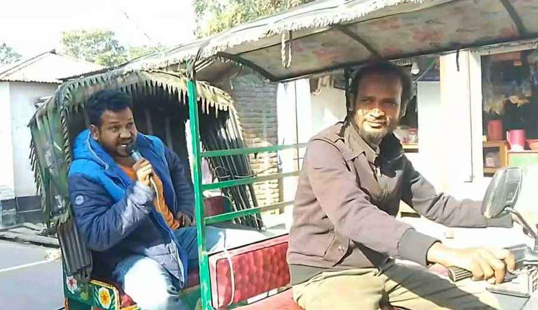 মাদকের বিরুদ্ধে নিজেই মাইকিং করলেন মাদকসেবী, ভিডিও ভাইরাল