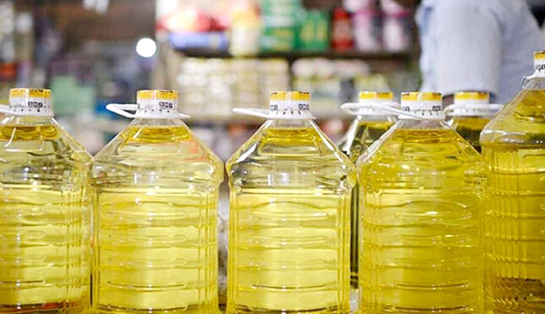 ভোজ্যতেল পর্যাপ্ত আছে, দাম এক টাকাও বাড়বে না: বাণিজ্যমন্ত্রী