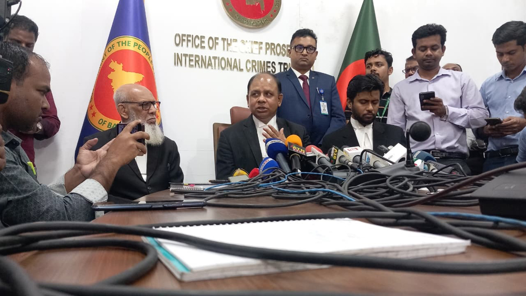 কোটি টাকা ঘুষ চাওয়ার অডিও ফাঁসের ঘটনায় তোলপাড়