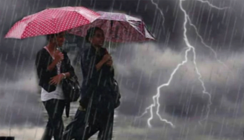 দুপুরের মধ্যে ঢাকায় বজ্রবৃষ্টির শঙ্কা