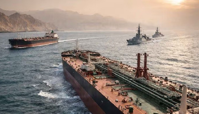 হরমুজ প্রণালি ‘সম্পূর্ণ’ বন্ধের হুমকি ইরানের