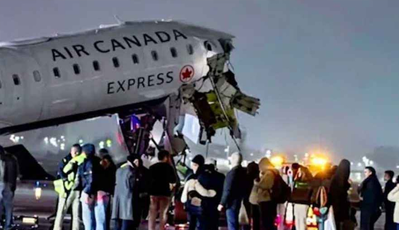 নিউইয়র্কে গাড়ির সঙ্গে বিমানের ভয়াবহ সংঘর্ষ