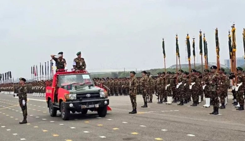 দেড় যুগ পর স্বাধীনতা দিবসে মনোমুগ্ধকর কুচকাওয়াজ
