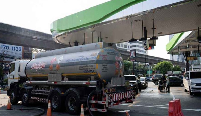 ১ এপ্রিল থেকে পেট্রোল রপ্তানি বন্ধ করছে রাশিয়া