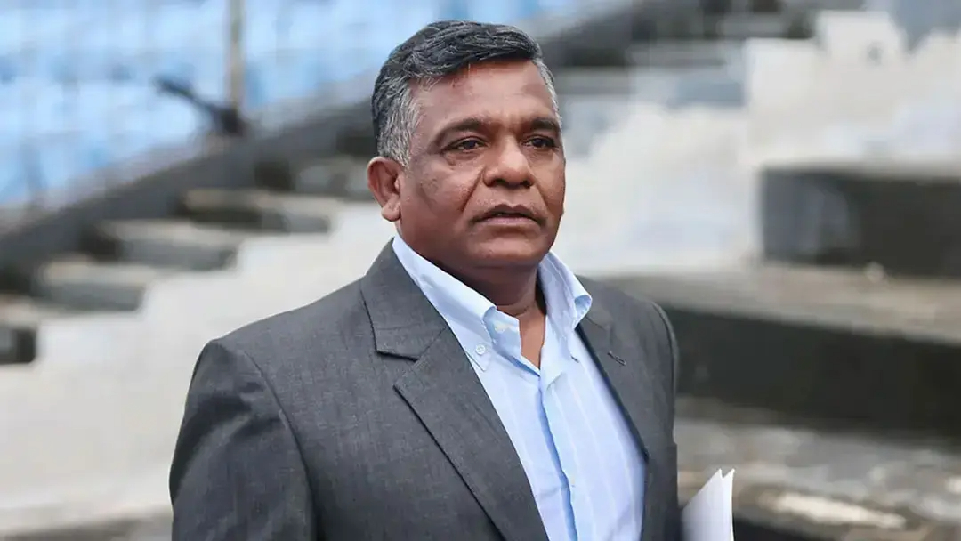 দেশে ফিরেই অফিস করছেন বুলবুল