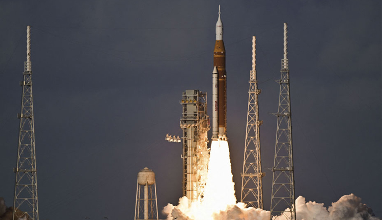 চাঁদের পথে নাসার ঐতিহাসিক যাত্রা শুরু