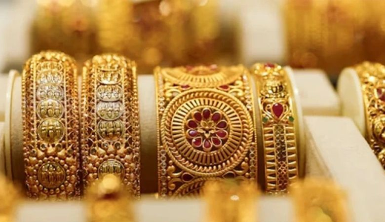 সোনার দামে হঠাৎ বড় পতন
