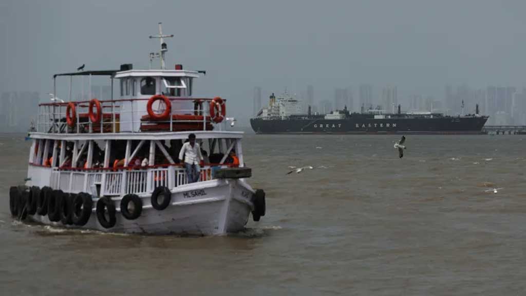 হরমুজ খুলতে ৪০ দেশের জোট ঘোষণা