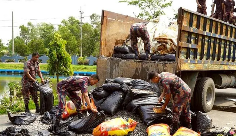 অর্ধ কোটি টাকার জিরা-ফুচকা জব্দ করলো বিজিবি