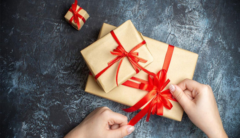উপহার পছন্দ না হলে যা করতে পারেন