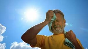 হিট স্ট্রোক থেকে বাঁচার জরুরি উপায়