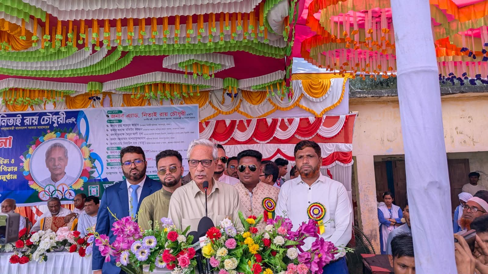 মহম্মদপুরে সংস্কৃতিমন্ত্রী নিতাই রায় চৌধুরীকে সংবর্ধনা