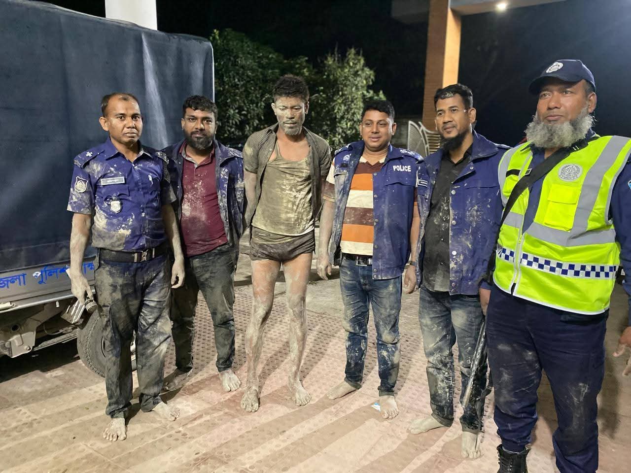 ব্রাহ্মণবাড়িয়ায় আন্তঃজেলা ডাকাত দলের শীর্ষ সদস্য গ্রেফতার