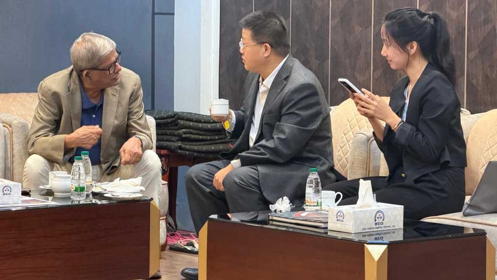 চীনের উদ্দেশে ঢাকা ছাড়লেন মির্জা ফখরুল