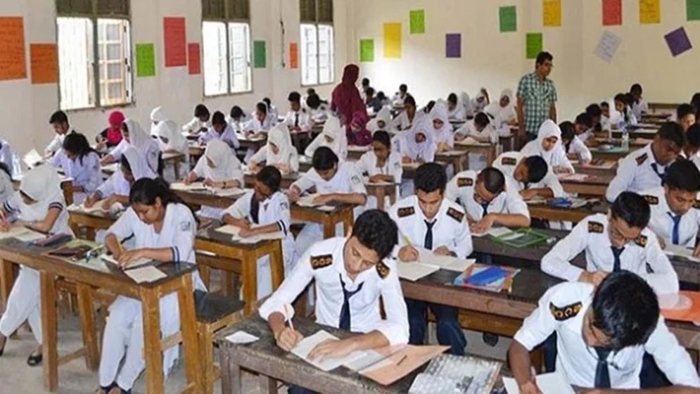 দু’বছর আগে নিবন্ধন করেও এবার এসএসসি পরীক্ষায় নেই সাড়ে চার লাখ শিক্ষার্থী
