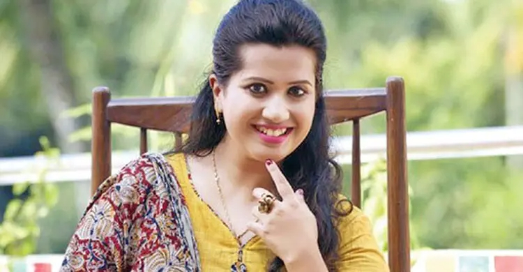 তারকাদের বাদ দিয়ে ত্যাগীদের মূল্যায়ন, বিএনপিকে ‘লাল সালাম’ ন্যানসির