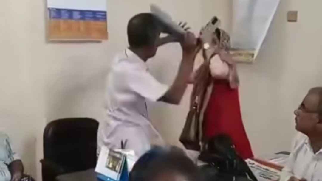 শিক্ষিকার ওপর হামলাকারী সেই বিএনপি নেতা বহিষ্কার