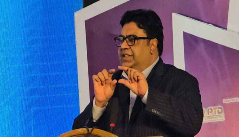 স্মার্টফোনের দাম ২৫০০ টাকায় নামিয়ে আনতে চায় সরকার