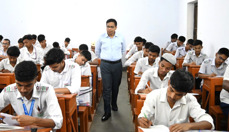 নকলমুক্ত পরিবেশে পরীক্ষা নিশ্চিতের ব্যবস্থা নেওয়া হয়েছে: জেলা প্রশাসক