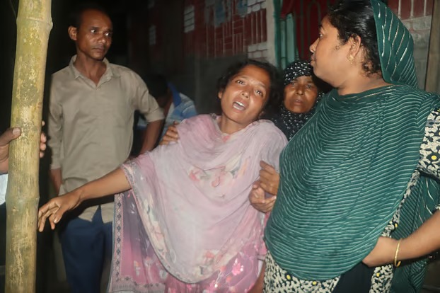 ফরিদপুরে মা–মেয়েকে কুপিয়ে হত্যা, বাঁচাতে আসা প্রতিবেশীকেও