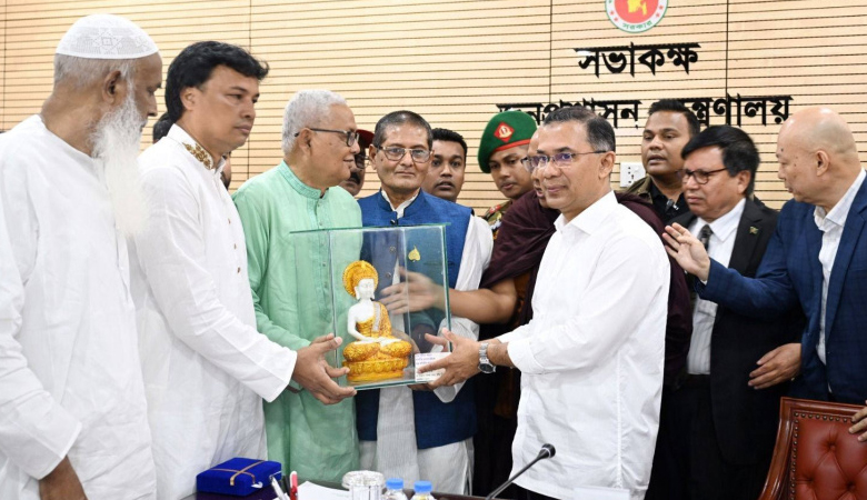 বর্তমান সরকার ধর্ম নিয়ে রাজনীতি করতে চায় না: প্রধানমন্ত্রী