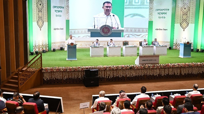 ডিসিদের দায়বদ্ধতাই সুশাসনের ভিত্তি, প্রশাসনের মানবিক রূপই রাষ্ট্রের শক্তি