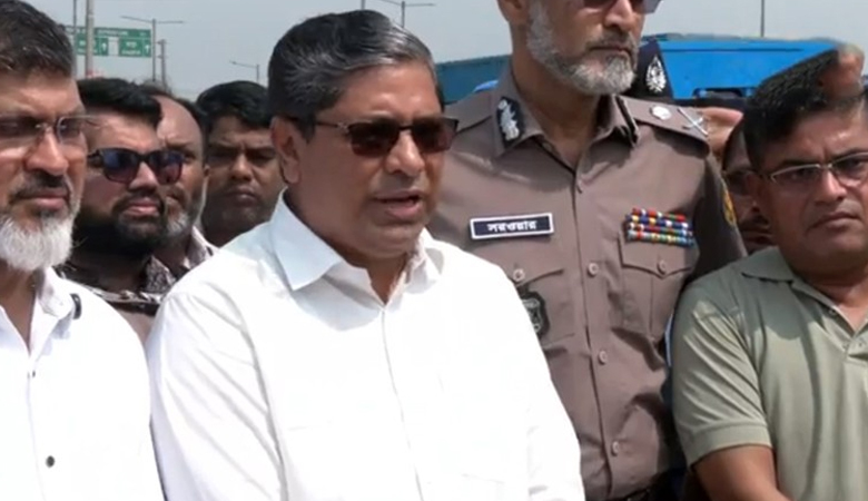 ‘এবার কুরবানির পশুর হাটে চাঁদাবাজি চলবে না’