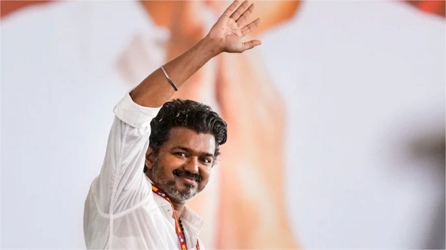 জোটের সমর্থনে মুখ্যমন্ত্রী হচ্ছেন থালাপতি বিজয়
