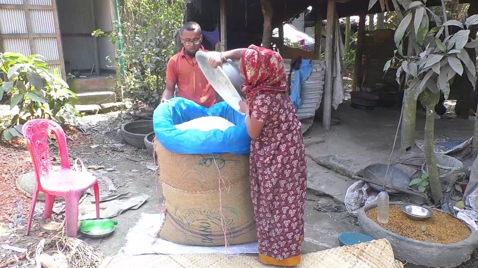 বিলুপ্তির পথে লক্ষ্মীপুরের ঐতিহ্যবাহী গিগজ মুড়ি