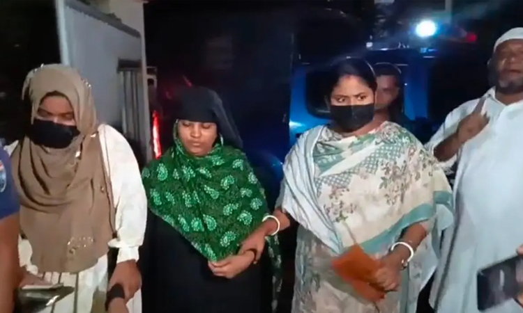 স্বামীকে হত্যার পর টুকরো ‍করে ফ্রিজে রাখতে গিয়ে ধরা