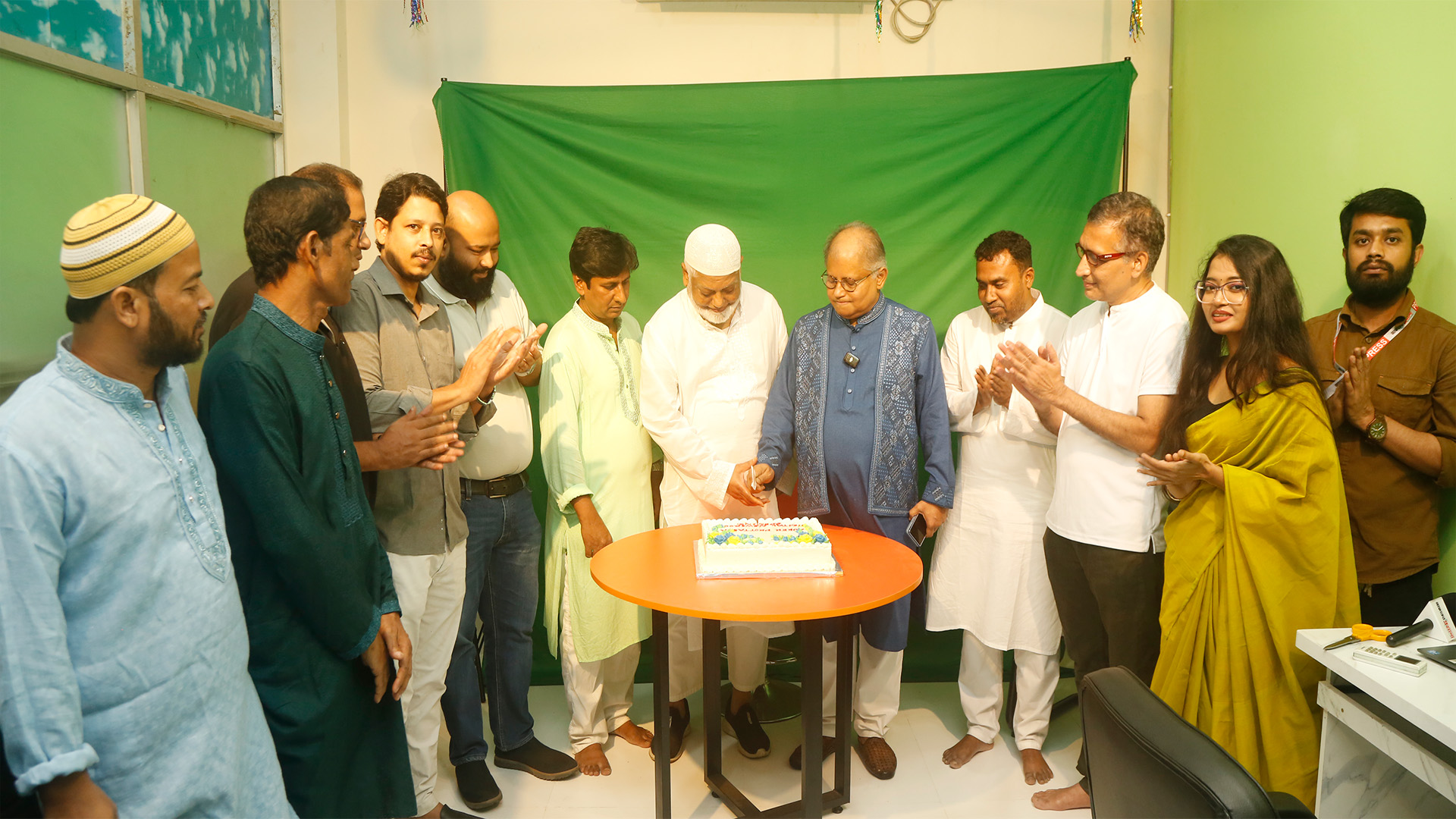 আজকের প্রত্যাশা মাল্টিমিডিয়া কার্যক্রমের আনুষ্ঠানিক উদ্বোধন