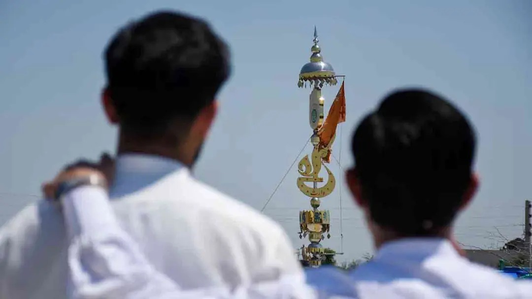 আমিরাত থেকে সঞ্চয়-চাকরি হারিয়ে ফিরছেন পাকিস্তানিরা