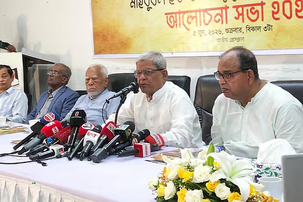 রাজনীতিধ্বংসে ষড়যন্ত্র দেখছেন ফখরুল, সামাজিক যোগাযোগমাধ্যমের অপব্যবহার নিয়ে উদ্বেগ