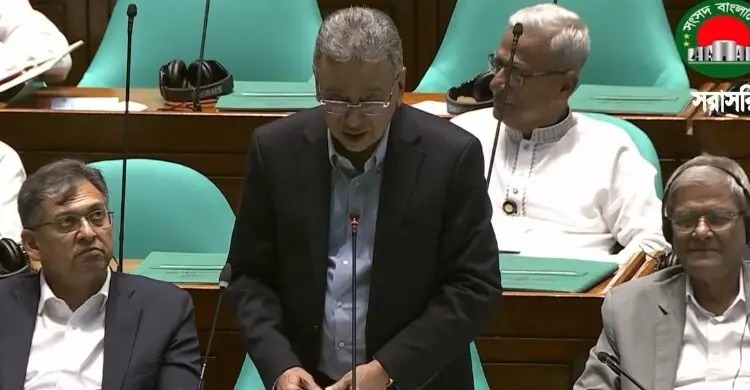 হাসিনা পরিবারসহ ১০ শিল্পগোষ্ঠীর ৭৬ হাজার কোটির সম্পদ জব্দ
